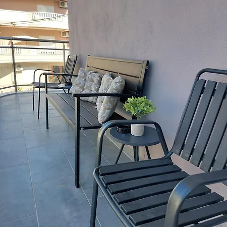 Avia Apartman Limenária